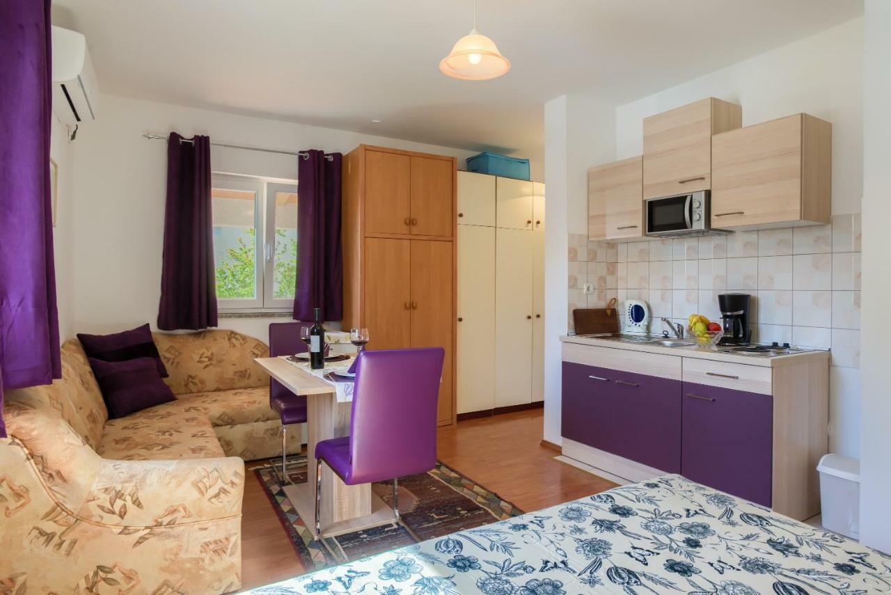 Apartment Monica Ližnjan Buitenkant foto